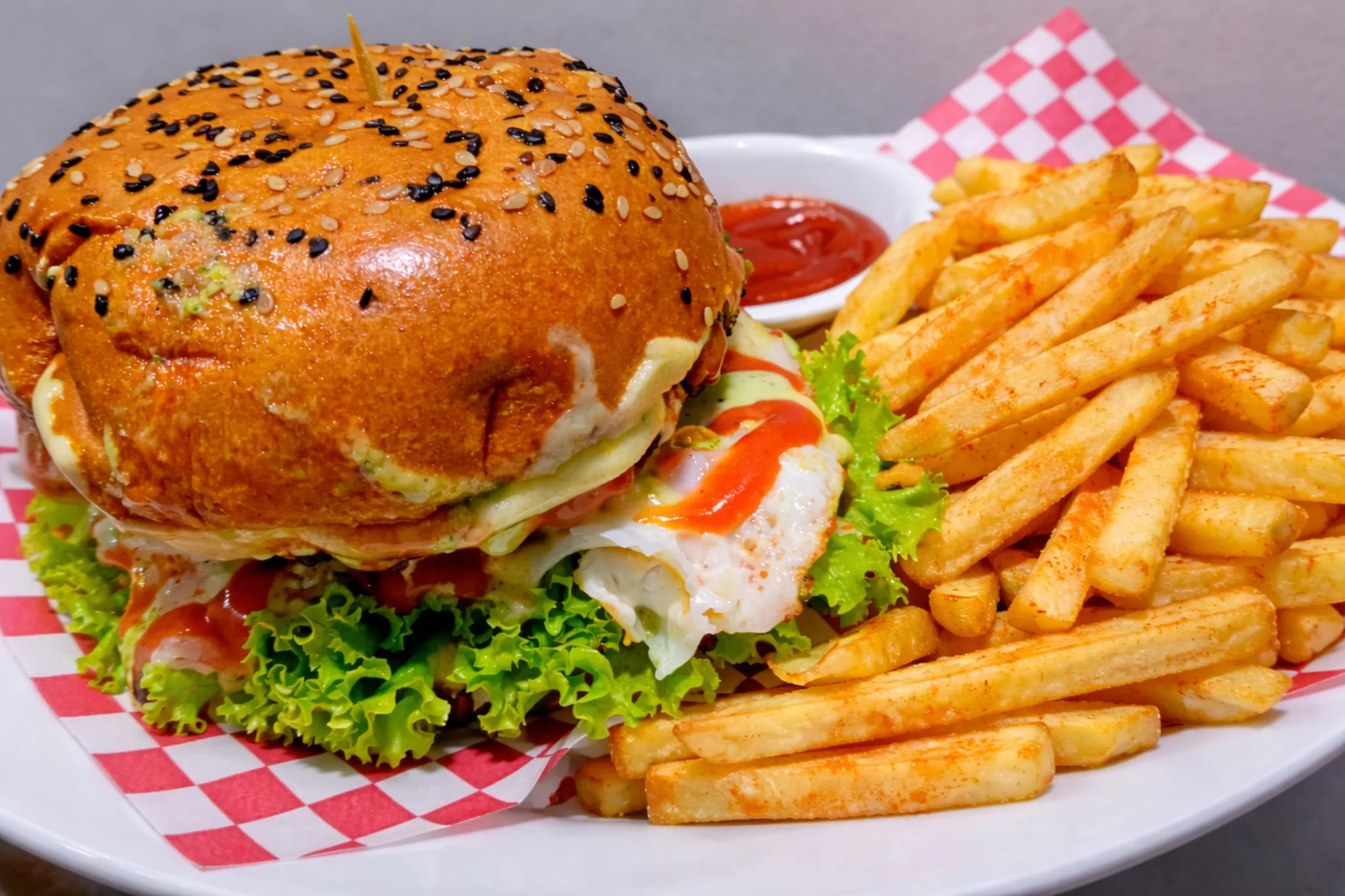 hamburguesa con huevo